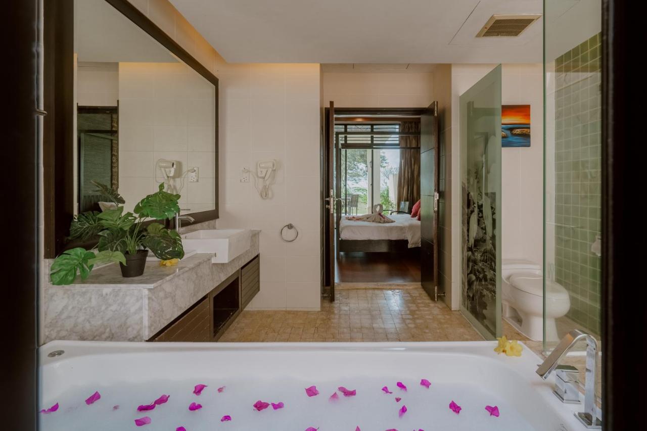 Borneo Beach Villa & Suite Kota Kinabalu Exteriér fotografie